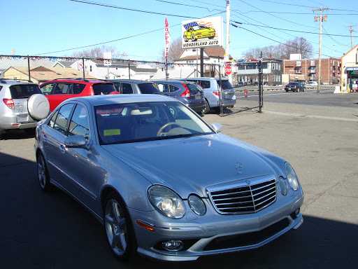 Used Car Dealer «Wonderland Auto», reviews and photos, 1176 N Shore Rd, Revere, MA 02151, USA