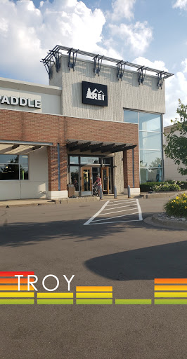Camping Store «REI», reviews and photos, 766 E Big Beaver Rd, Troy, MI 48083, USA