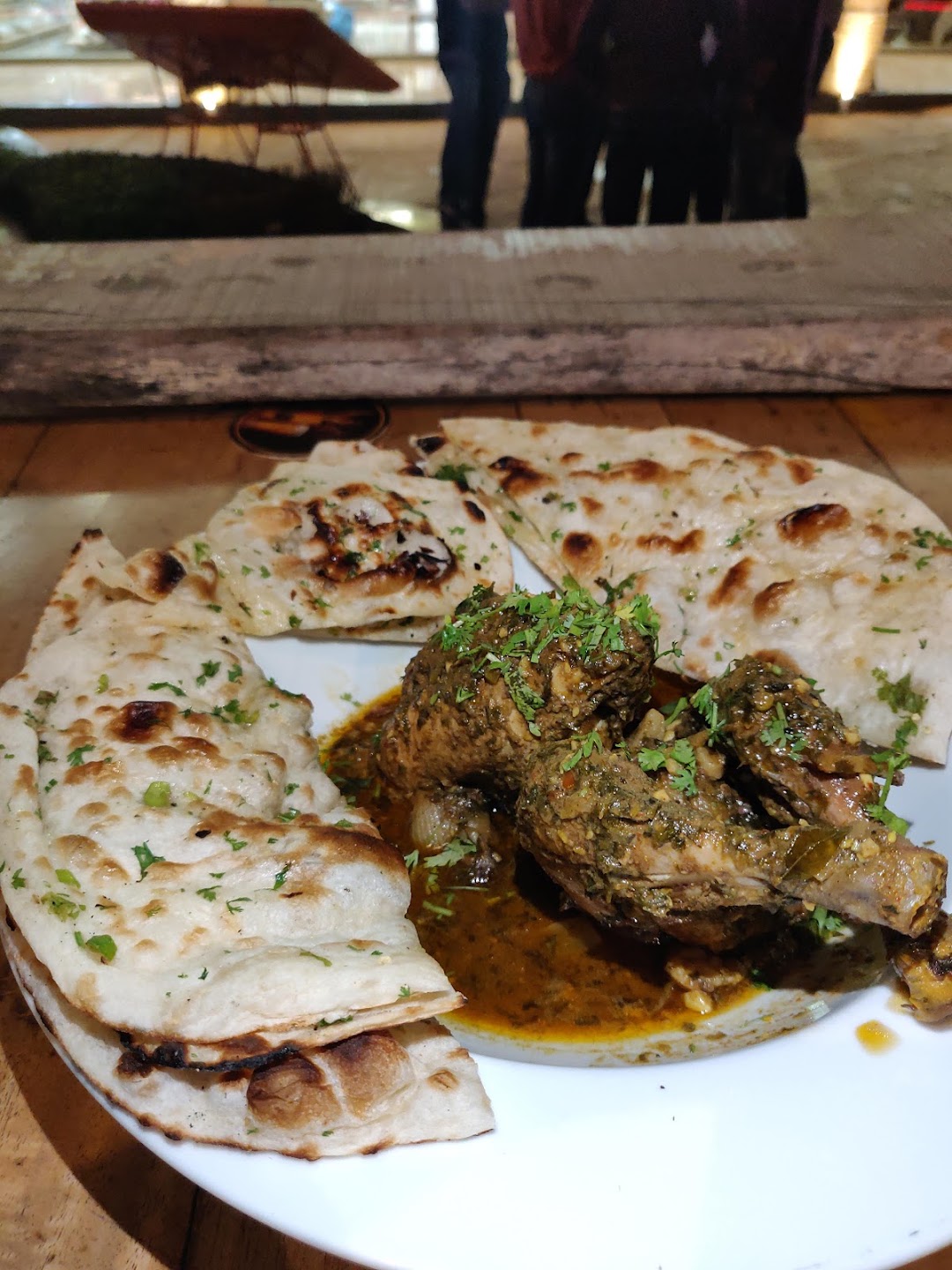 W6 Bar & Eatery