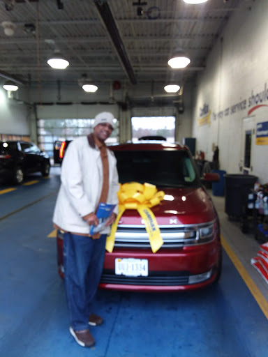 Used Car Dealer «CarMax», reviews and photos, 12966 Jefferson Ave, Newport News, VA 23608, USA