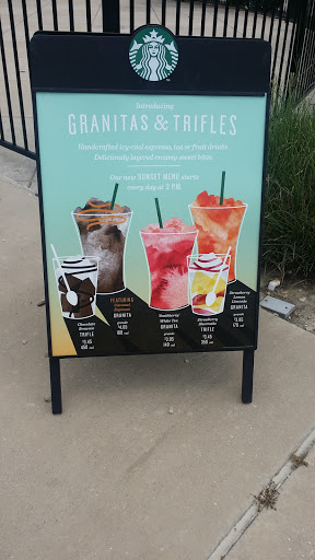 Coffee Shop «Starbucks», reviews and photos, 1757 E Hebron Pkwy, Carrollton, TX 75010, USA