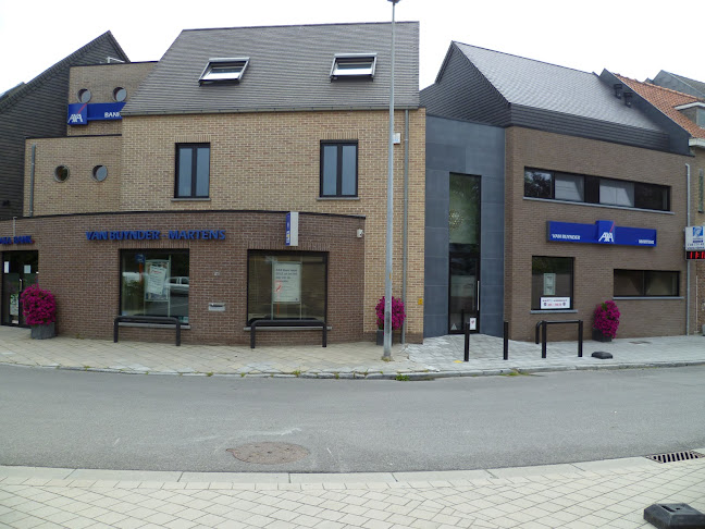 Crelan Sint-Gillis-Waas - Van Buynder - Martens - Sint-Niklaas