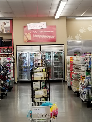 Pet Supply Store «Pet Food Express», reviews and photos, 372 Woodside Rd, Redwood City, CA 94061, USA