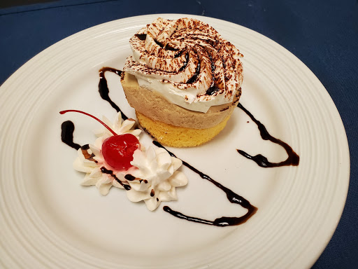 Golf Course «The Clubs of Kingwood - Deerwood Clubhouse», reviews and photos, 1717 Forest Garden Dr, Kingwood, TX 77345, USA