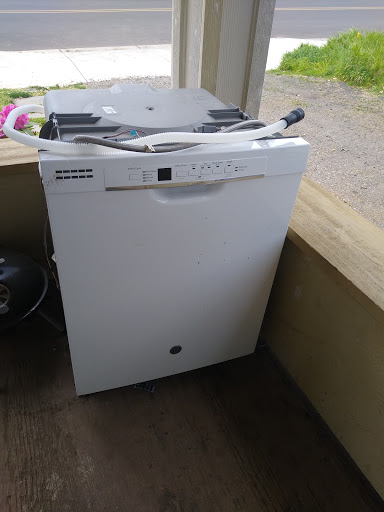 Auto Repair Shop «Willamette Auto Repair», reviews and photos, 625 N 1st St, Woodburn, OR 97071, USA