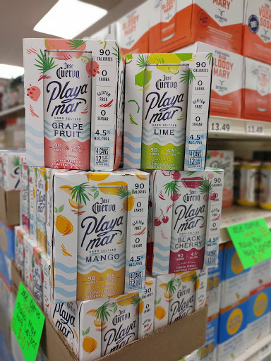 Liquor Store «South Side Liquors», reviews and photos, 1667 17th Ave E, Shakopee, MN 55379, USA