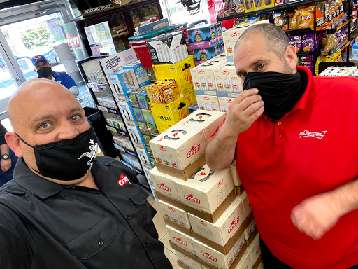 Beer Store «Downstairs Market», reviews and photos, 5885 Ponce De Leon Blvd, Coral Gables, FL 33146, USA