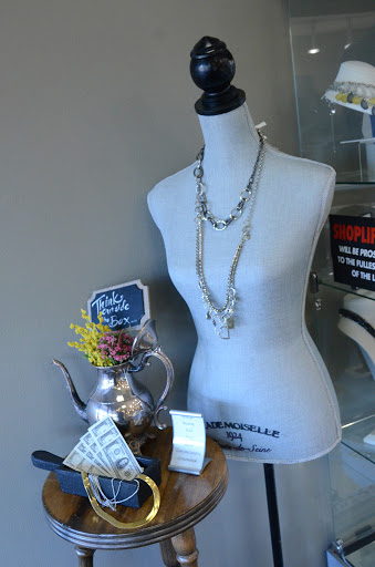 Jewelry Store «Williams Diamond Center», reviews and photos, 2823 London Rd # 4, Eau Claire, WI 54701, USA