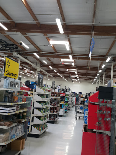 Discount Store «Walmart», reviews and photos, 1040 Green Acres Rd, Eugene, OR 97408, USA