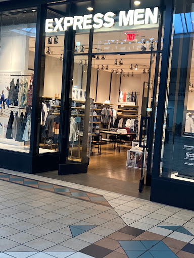 Shopping Mall «Lakewood Center», reviews and photos, 500 Lakewood Center Mall, Lakewood, CA 90712, USA