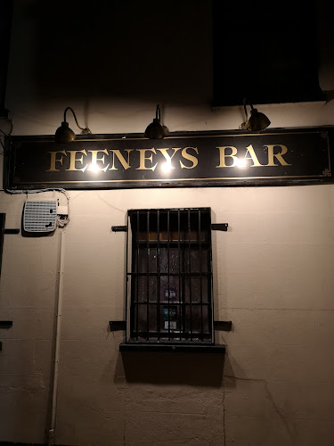 Feenys Bar - Pub