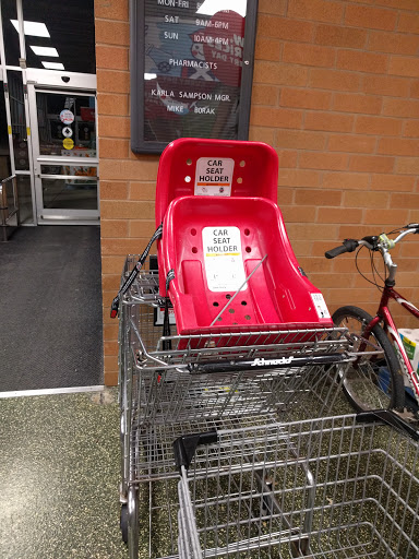 Grocery Store «Schnucks», reviews and photos, 975 S Annie Glidden Rd, DeKalb, IL 60115, USA