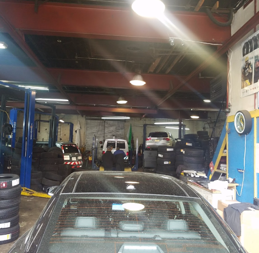 Tire Shop «Elsy Discount Tire Pros», reviews and photos, 429 Raymond Blvd, Newark, NJ 07105, USA