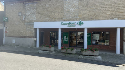 Carrefour Express à Mouzon