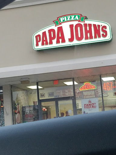 Shopping Mall «Fairfield Shopping Center», reviews and photos, 5322 Lord Dunmore Ct, Virginia Beach, VA 23464, USA