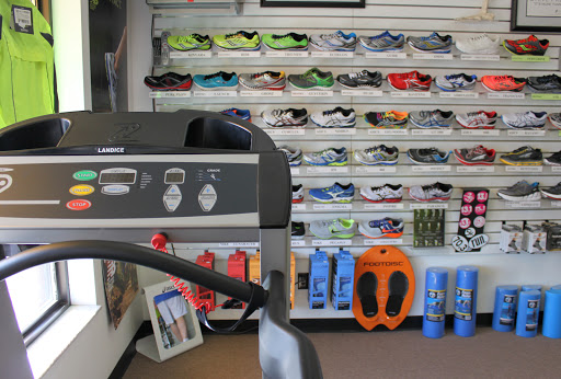 Shoe Store «PRO BIKE+RUN Robinson», reviews and photos, 3100 Robinson Ln, Pittsburgh, PA 15205, USA