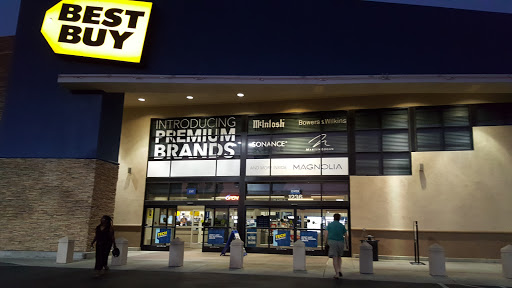 Electronics Store «Best Buy», reviews and photos, 1236 Galleria Blvd, Roseville, CA 95678, USA