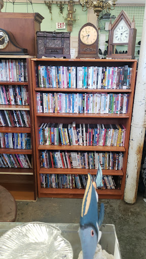 Thrift Store «Bnai Tzedukah Thrift Store», reviews and photos, 203 Sheridan Blvd, Inwood, NY 11096, USA