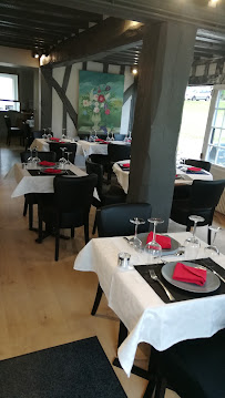 Atmosphère du Restaurant français Restaurant de la Tour à Le Bec-Hellouin - n°9