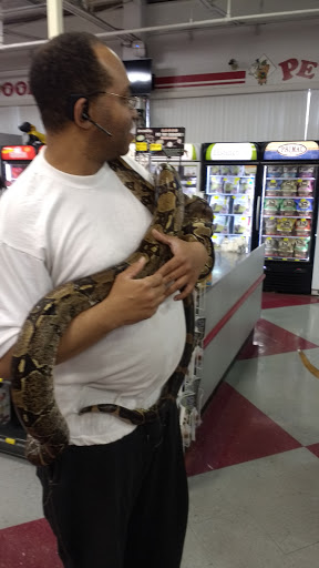 Pet Store «Pet Goods», reviews and photos, 1125 Central Park Ave, Scarsdale, NY 10583, USA