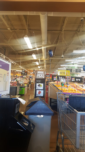 Grocery Store «Stop & Shop», reviews and photos, 299 Chelmsford St, Chelmsford, MA 01824, USA