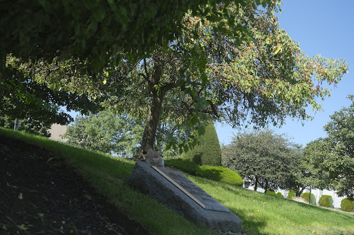 Park «Bell Rock Memorial Park», reviews and photos, Main St & Wigglesworth Street, Malden, MA 02148, USA