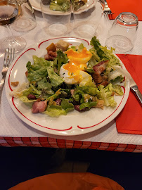 Salade César du Restaurant français Chez Grand-Mère à Lyon - n°11