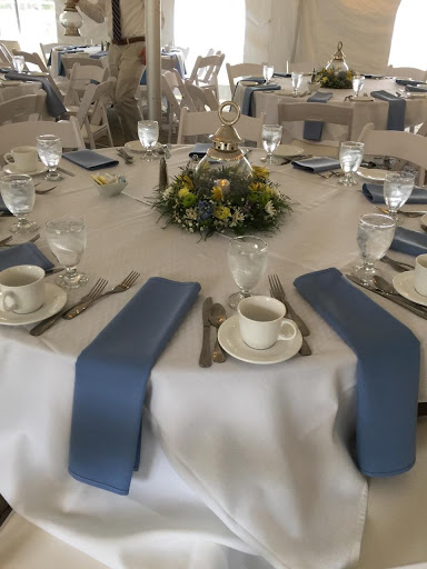 Florist «Carrolls Florist of Beverly», reviews and photos, 385 Cabot St, Beverly, MA 01915, USA