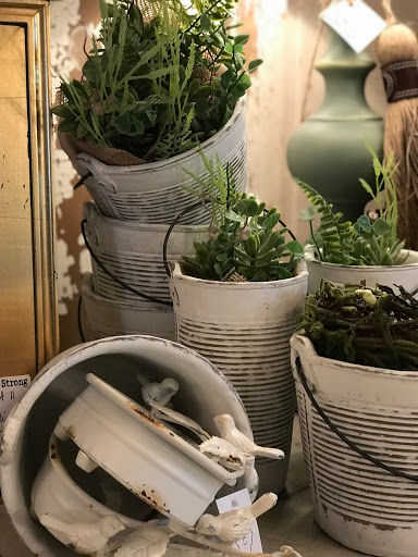 Home Goods Store «Chartreuse & co», reviews and photos, 4007 Buckeystown Pike, Frederick, MD 21704, USA