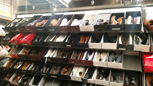 Department Store «Saks OFF 5TH», reviews and photos, 4700 Baldwin Rd, Auburn Hills, MI 48326, USA