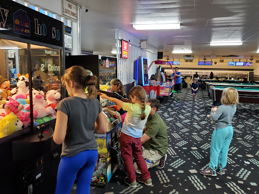 Bowling Alley «Firs Bowl Lanes», reviews and photos, 1950 River Rd, Eugene, OR 97404, USA