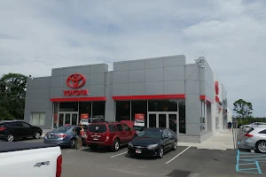 DCH Wappingers Falls Toyota image