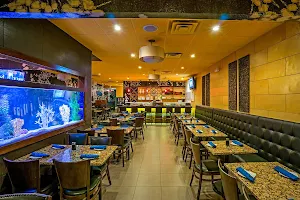 Fin's Sushi & Grill image