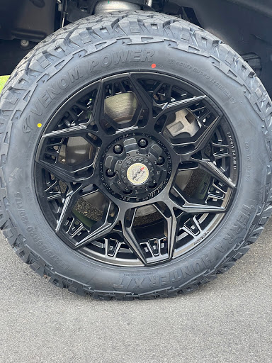 Auto Repair Shop «Custom Car Care», reviews and photos, 465 N Main St, Salem, NH 03079, USA