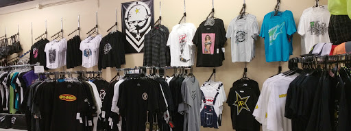 Motorcycle Dealer «Left Coast Powersports», reviews and photos, 5040 Pacific Blvd SW, Albany, OR 97321, USA