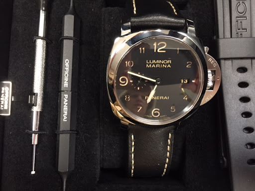 Jewelry Store «Jewelry & Coin Mart», reviews and photos, 757 W Golf Rd, Schaumburg, IL 60194, USA