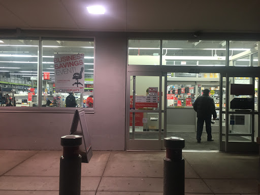 Office Supply Store «Staples», reviews and photos, 7933 Annapolis Rd, Lanham, MD 20706, USA