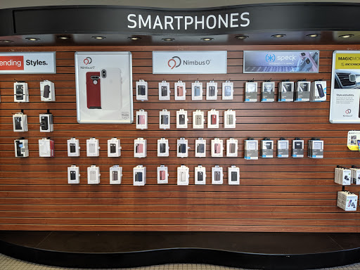 Cell Phone Store «Verizon Authorized Retailer – Cellular Sales», reviews and photos, 535 W Lancaster Ave, Berwyn, PA 19312, USA