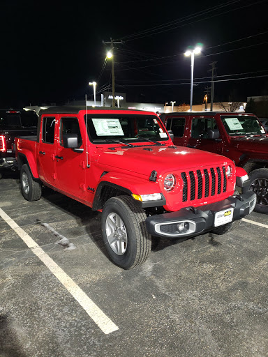 Chrysler Dealer «Allen Mello Chrysler Jeep Dodge Ram», reviews and photos, 13 Marmon Dr, Nashua, NH 03060, USA