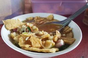 Soto Ayam Pak Parmoso image