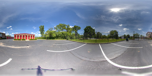 Self-Storage Facility «CubeSmart Self Storage», reviews and photos, 900 E Devon Ave, Bartlett, IL 60103, USA