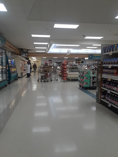 Grocery Store «Stop & Shop», reviews and photos, 90 Pleasant Valley St, Methuen, MA 01844, USA