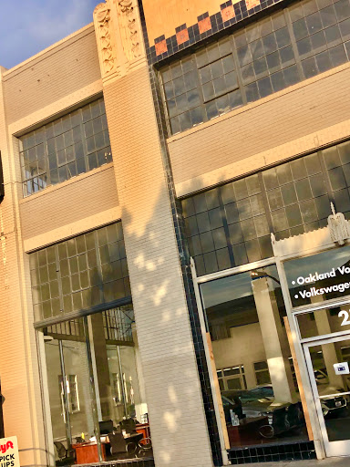 Volkswagen Dealer «Volkswagen of Oakland», reviews and photos, 2740 Broadway, Oakland, CA 94610, USA