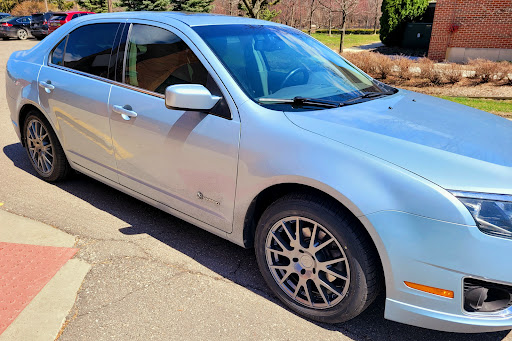 Tire Shop «Discount Tire», reviews and photos, 42990 Grand River Ave, Novi, MI 48375, USA