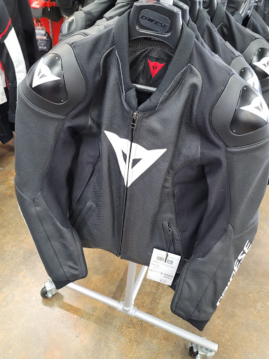 Motorcycle Parts Store «Cycle Gear», reviews and photos, 11230 Alpharetta Hwy #112, Roswell, GA 30076, USA