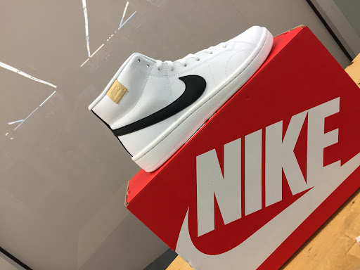 Shoe Store «Shoe City», reviews and photos, 4450 Firestone Blvd, South Gate, CA 90280, USA