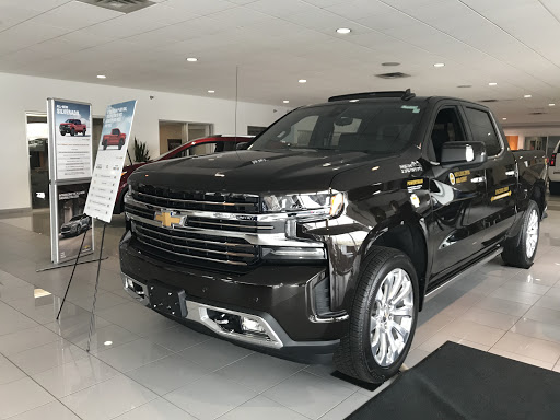 Chevrolet Dealer «Village Chevrolet», reviews and photos, 16200 Wayzata Blvd, Wayzata, MN 55391, USA