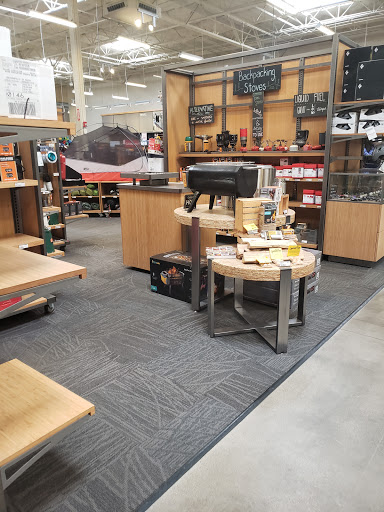 Camping Store «REI», reviews and photos, 8490 Castleton Corner Dr, Indianapolis, IN 46250, USA