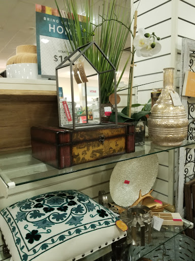 Department Store «HomeGoods», reviews and photos, 67 Newtown Rd, Danbury, CT 06810, USA