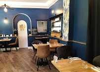 Atmosphère du Restaurant Le Pavillon Bleu à Maisons-Alfort - n°2